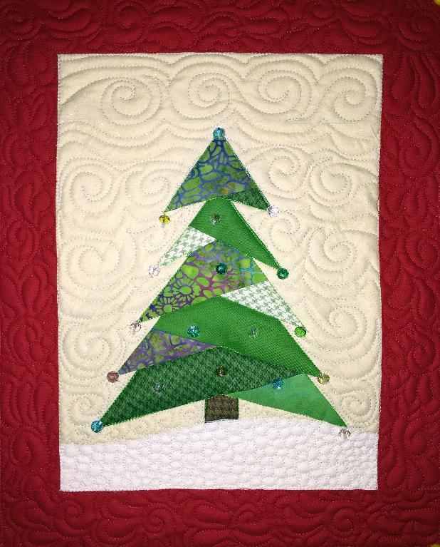 Mini Christmas Tree Quilt