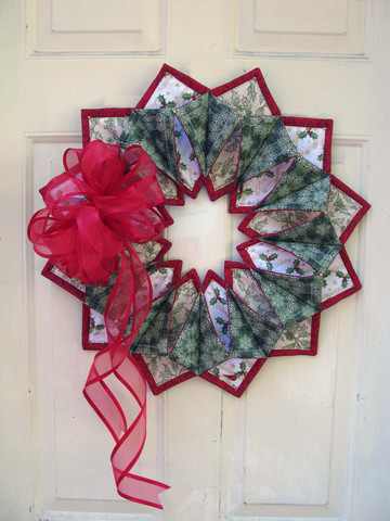 Fold 'n Stitch Wreath