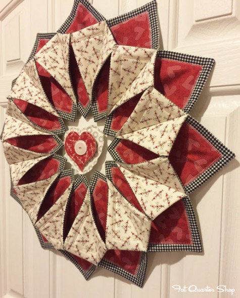 Fold 'n Stitch Wreath for Your Door or Table - Quilting Digest