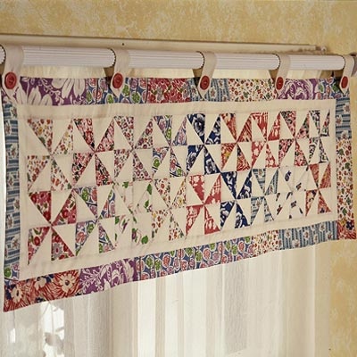 Pinwheels Valance Pattern, with Matching Quilt, Shams and Bedskirt