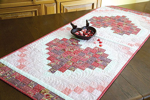 Two Hearts Table Runner Pattern