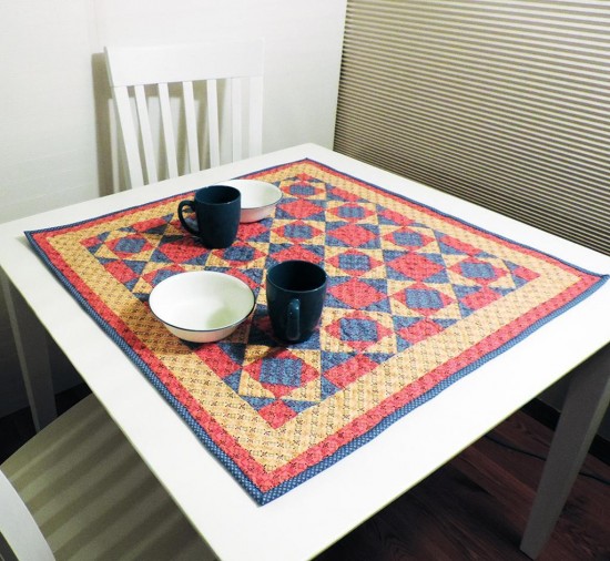 Classic Kitchen Table Topper