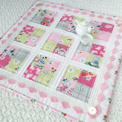 Strawberry Biscuit Coffee Time Quilt