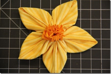 Fabric Daffodils Tutorial