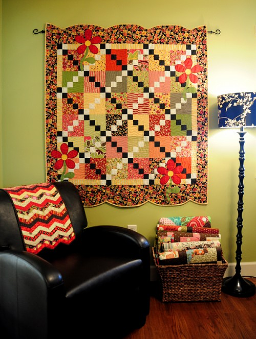 How to Finish a Quilt with Scalloped Borders - Quilting Digest