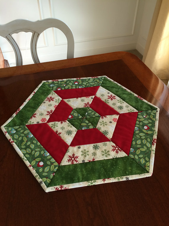 Christmas Red, White & Green Quilted Hexagon Table Runner