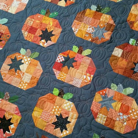 patchwork-pumpkins-are-fun-in-this-quilt-quilting-digest