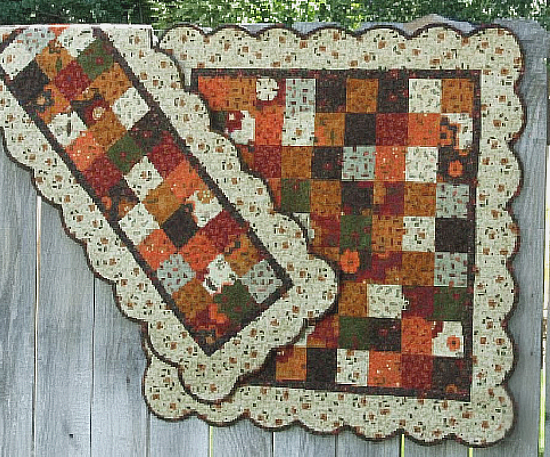 Gobble Gobble Table Set Pattern