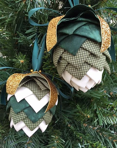 Pinecone No-Sew Ornament Pattern