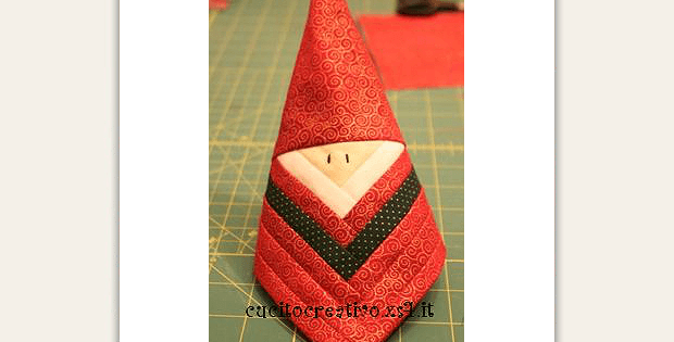 Santa Ornament Made From A Log Cabin Block Quilting Digest