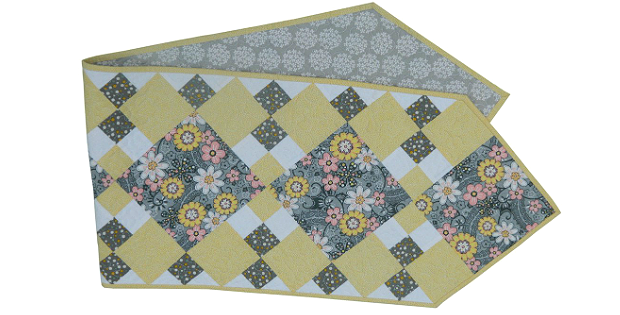 Table Runner Pattern from GloryQuilts