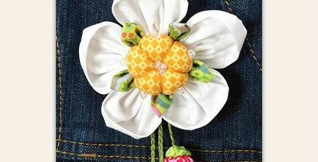 Berry Bunch Brooch