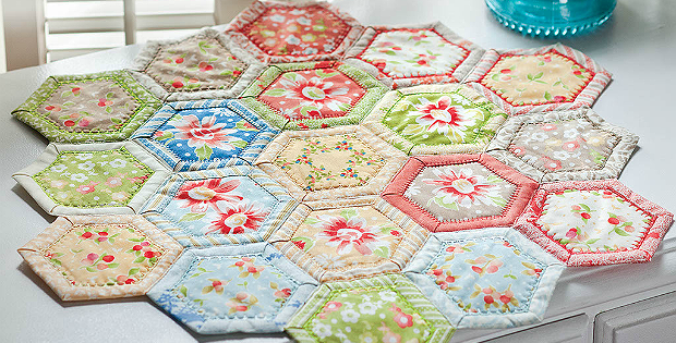 California Summer Table Topper