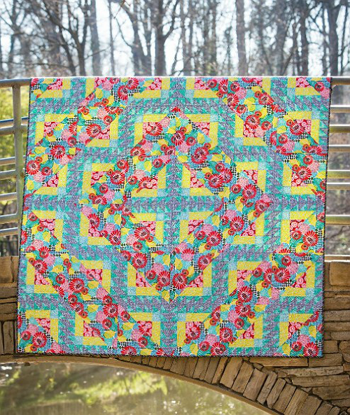 give-this-quilt-pizzazz-with-a-large-floral-print-quilting-digest