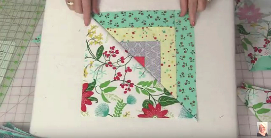 Showcase A Beautiful Print In A Half Log Cabin Quilt Quilting Digest