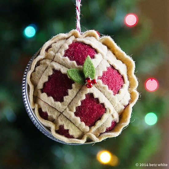 Christmas Pie Ornament