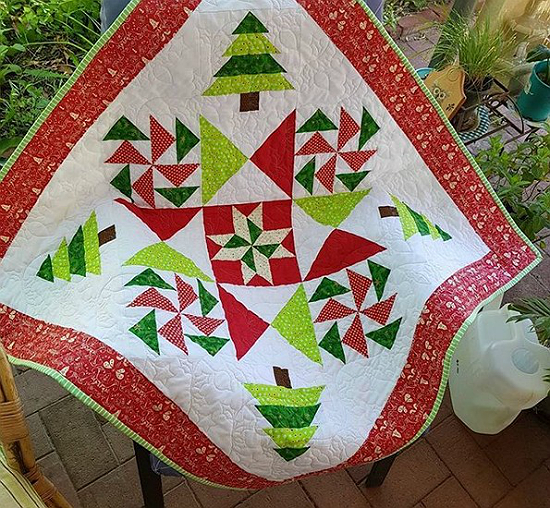 Christmas Mystery Quilt Pattern