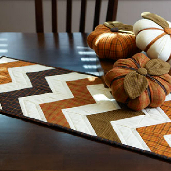 Table Runner and Pumpkins Pattern