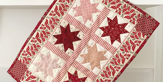 Petite Christmas Stars Mini Quilt Pattern