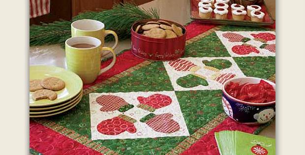 S'mittens Table Runner Pattern