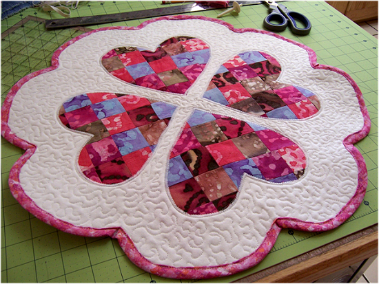 Quilted Valentine's Day Table Mat 
