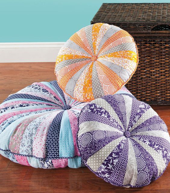 create-a-lovely-floor-pillow-in-any-color-combo-quilting-digest