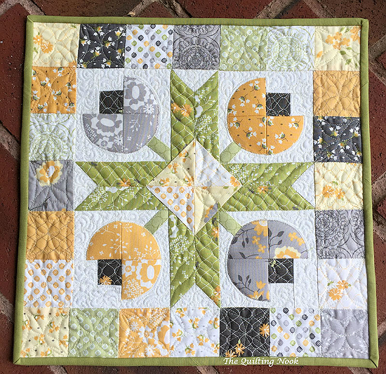 Flower Patch Mini Quilt Pattern