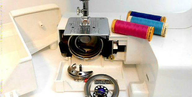 Quick Fixes for 11 Common Sewing Machine Issues