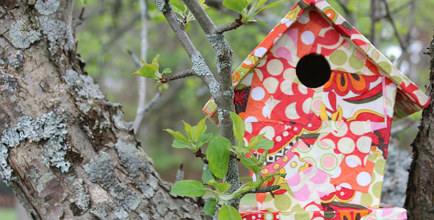 Cover a Birdhouse with Pretty Fabric Scraps