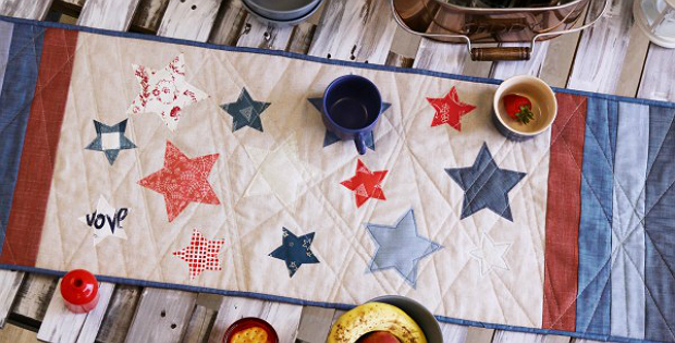 Sparkler Table Runner Tutorial