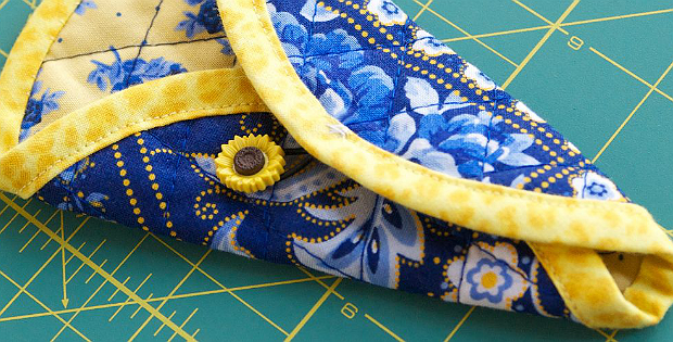 Kimono Scissors Case