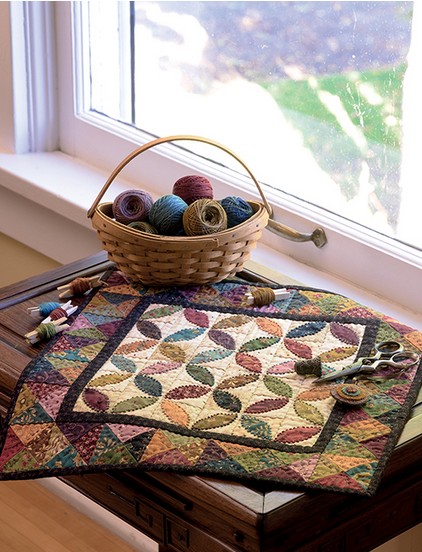 Simple Whatnots: A Batch of Satisfyingly Scrappy Little Quilts