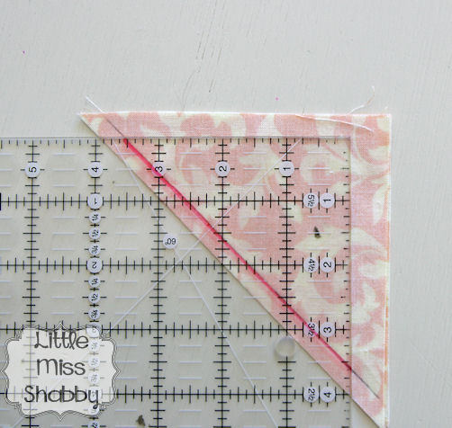 Trimming Half-Square Triangles : 3 Different Rulers #quilting #sewing  #technique 