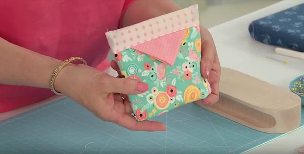 This Handy Snap Bag is Very Versatile - Quilting Digest