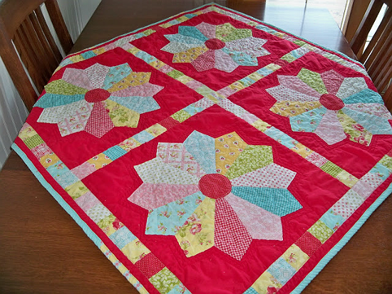 Chunky Dresden Plate Blocks are Simple to Make - Quilting Digest