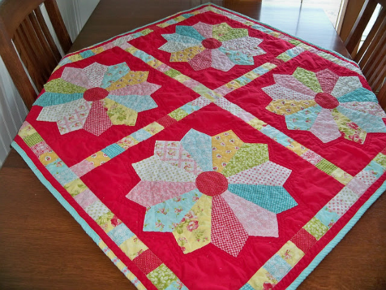 12 Dresden Plate Quilt Patterns