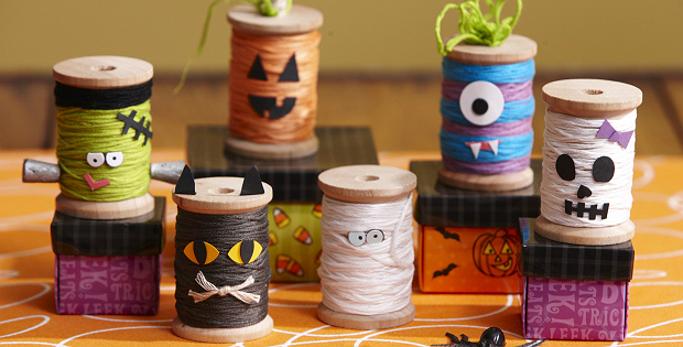 Cute DIY Spool Ghouls for the Spooky Season