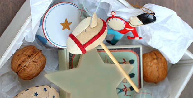 Hobby Horse Ornament Pattern