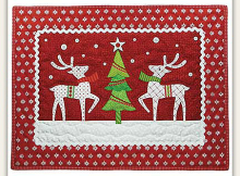 Reindeer Holiday Wall Hanging Pattern