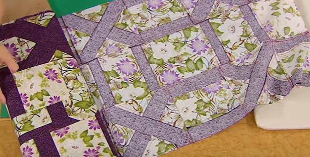 Transport Partially Pieced Tops without Folds