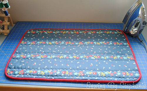 How to make an ironing mat