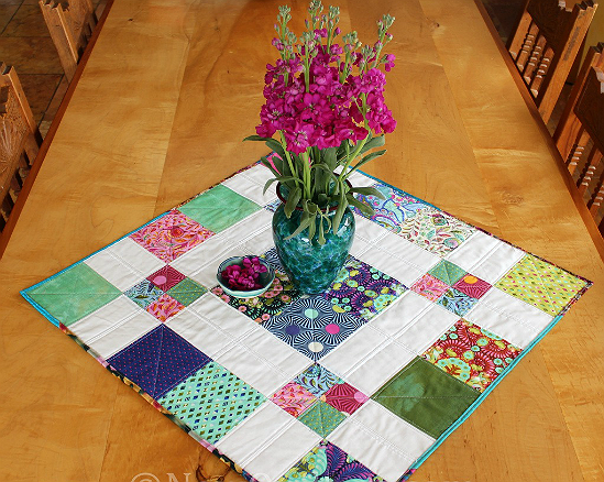 Disappearing 9-Patch Table Topper Tutorial