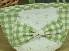 Zipper Pouch with Bowknot Pattern