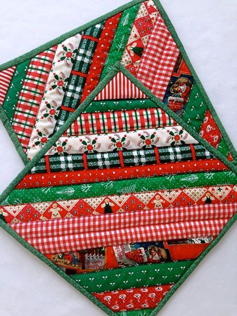 Quilting Digest - Scraps are perfect for these cute pot holders