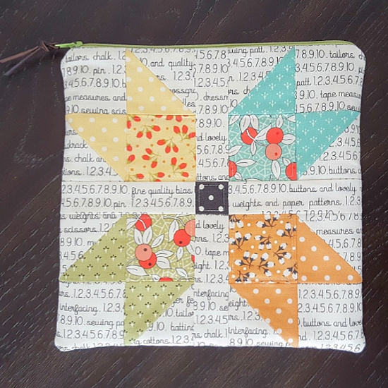 Sewing Machine Accessory Pouch Tutorial