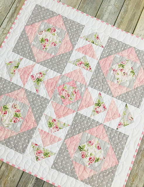 Create a Stunning Rose Quilt with Fabric Squares - Quilting Digest