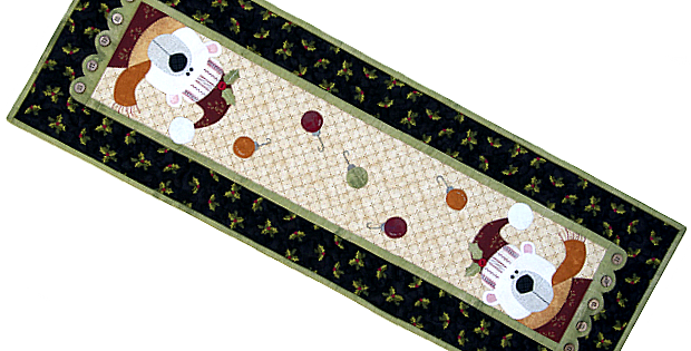 White Christmas Wall Hanging and Table Runner Pattern