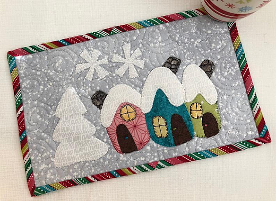 Gnome Homes Christmas Table Top Pattern