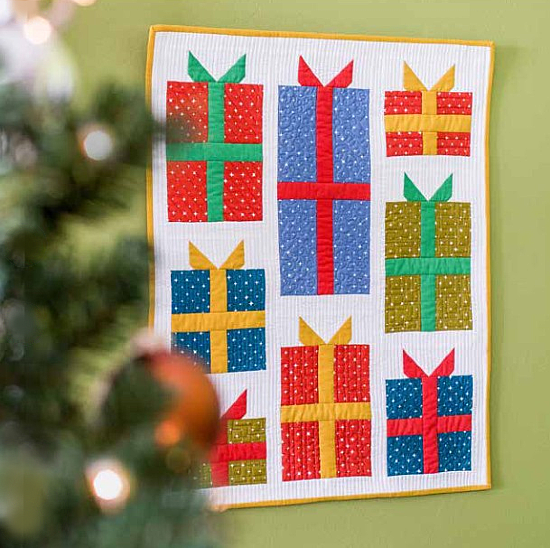 Nice Package Wall Hanging Pattern
