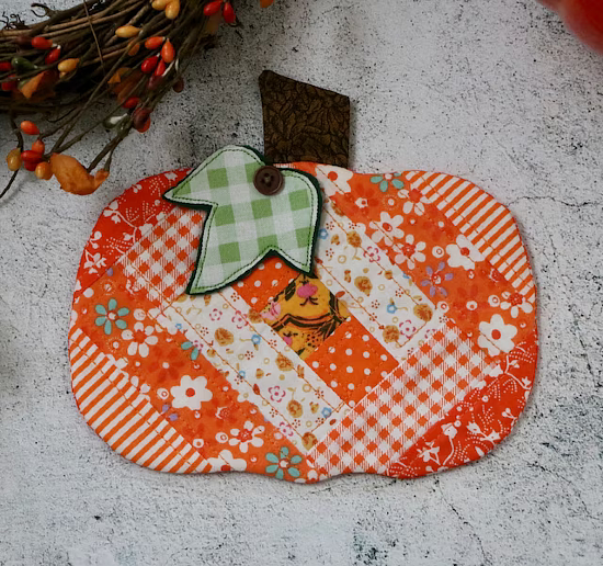 Patchwork Pumpkin Coaster Pattern